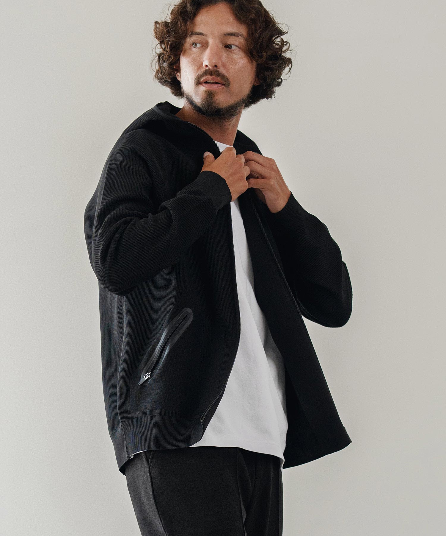 ニットパーカー(止水ZIPポケット付き)