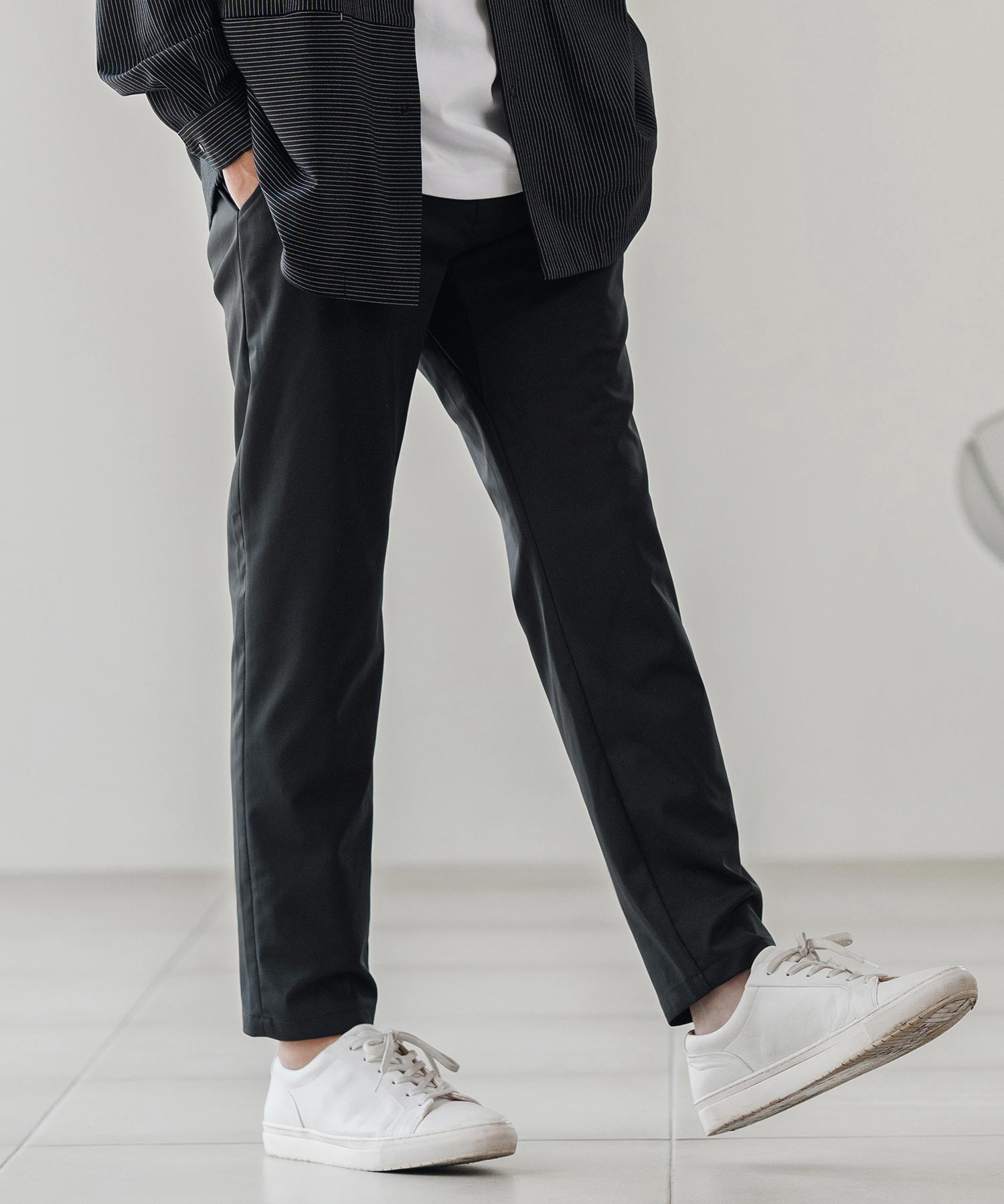 KAITEKI/テーパードパンツ