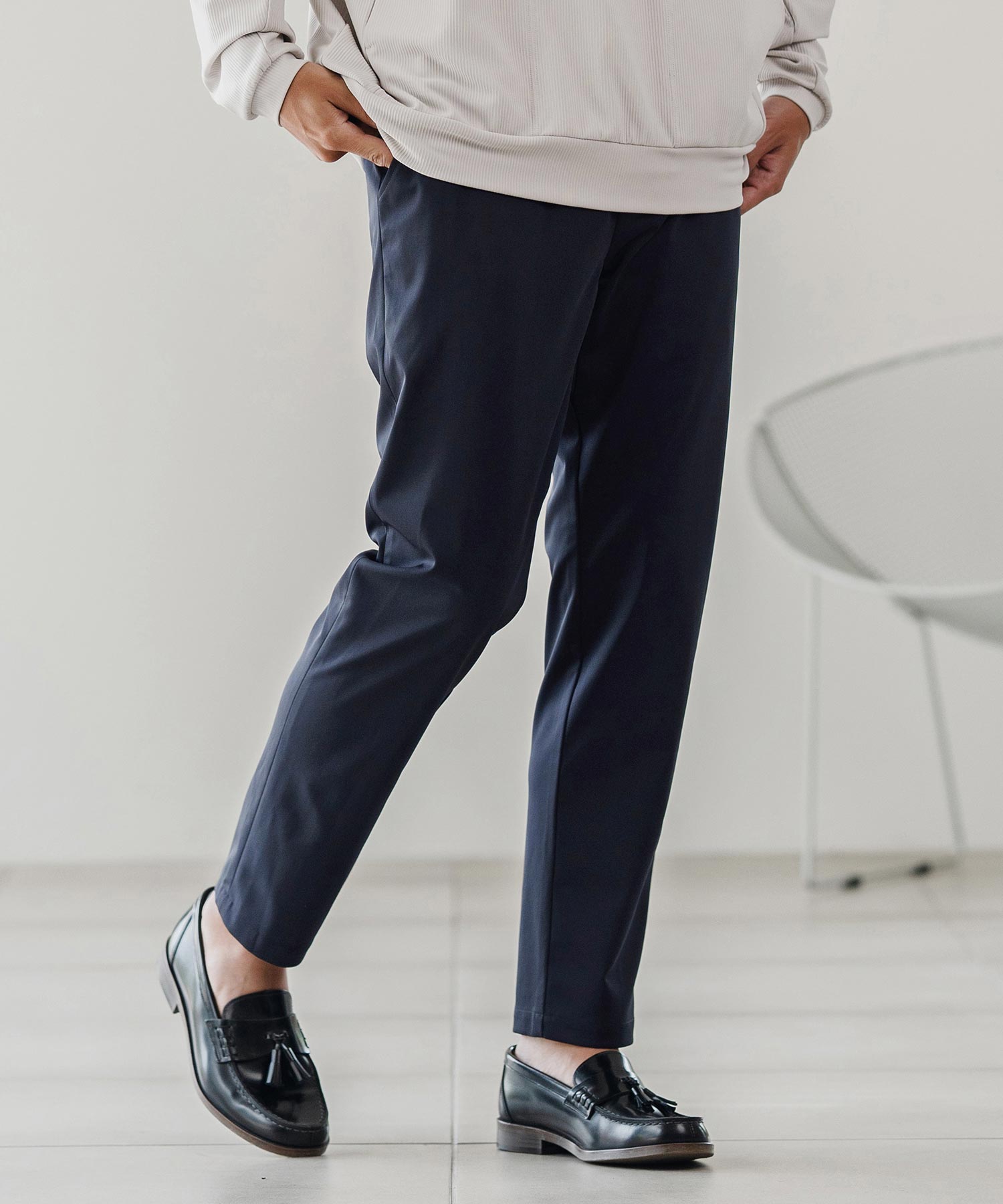 KAITEKI/テーパードパンツ