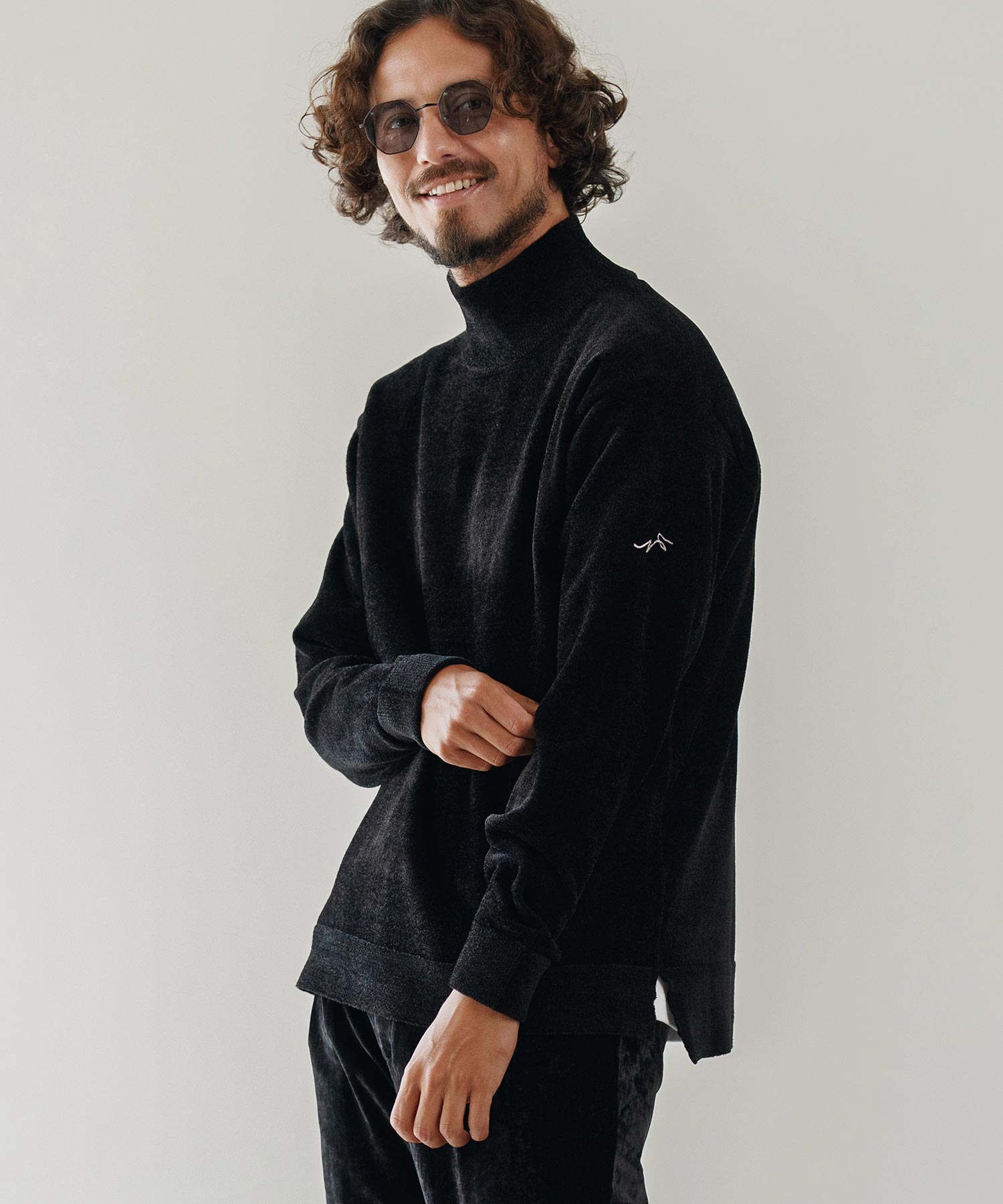 サイセンタク/シャギータートルニット