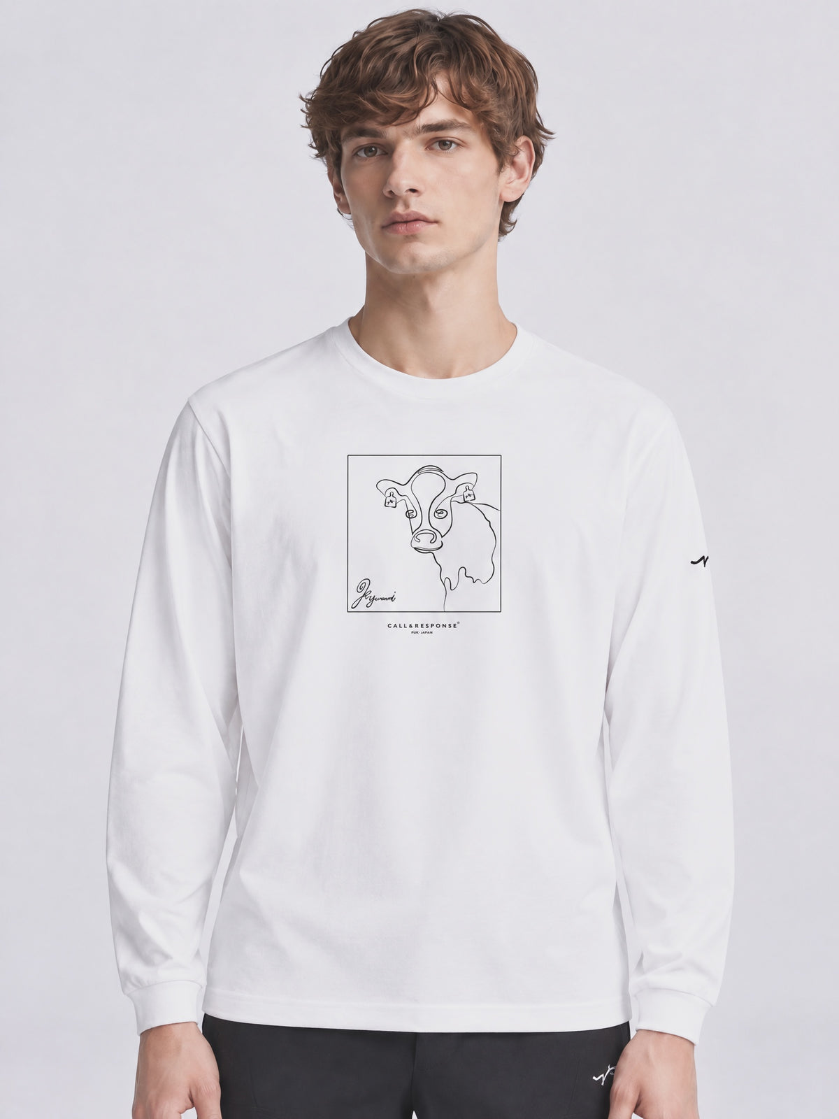 プリント長袖Tシャツ(アート/ウシ)