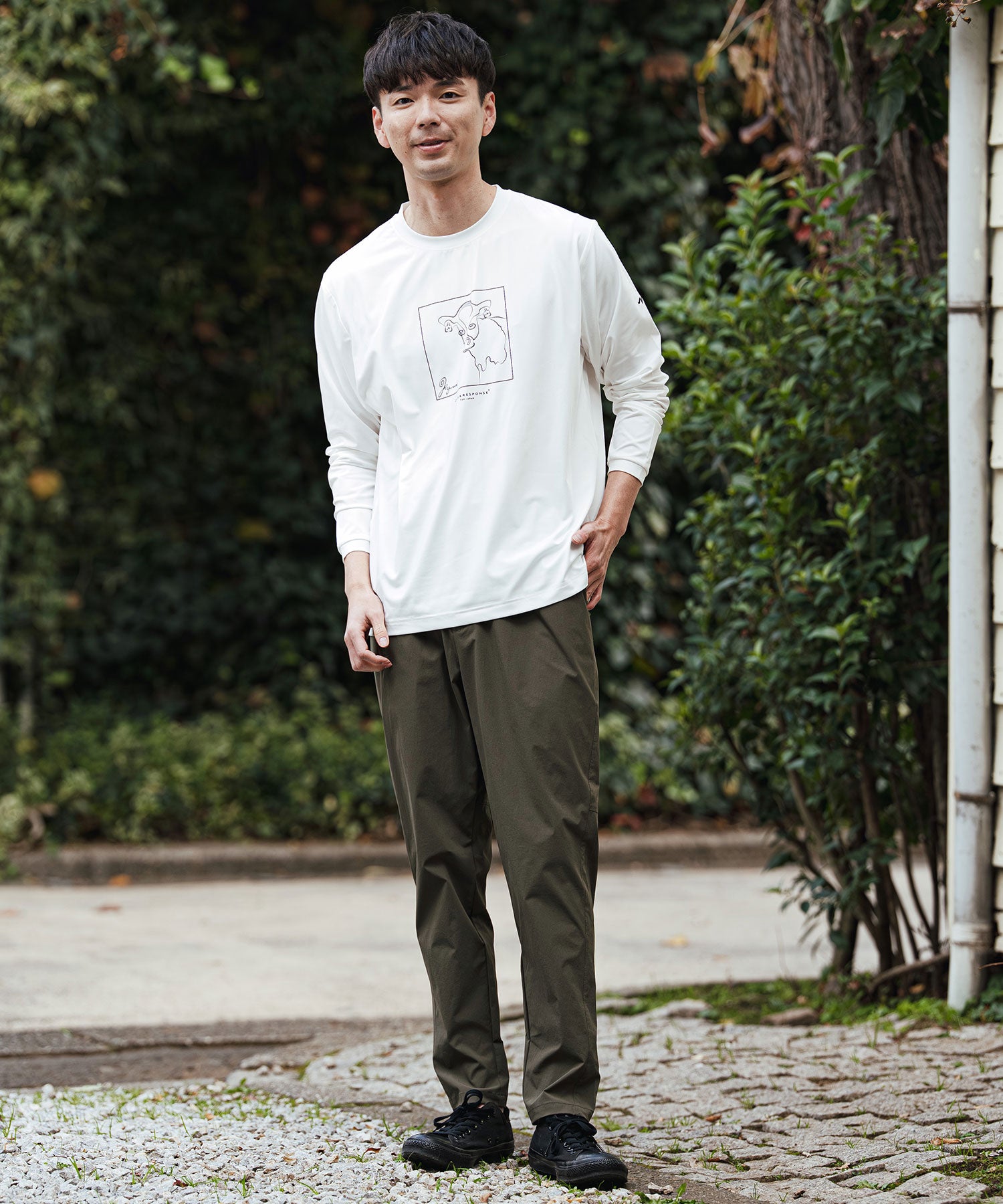 プリント長袖Tシャツ(アート/ウシ)