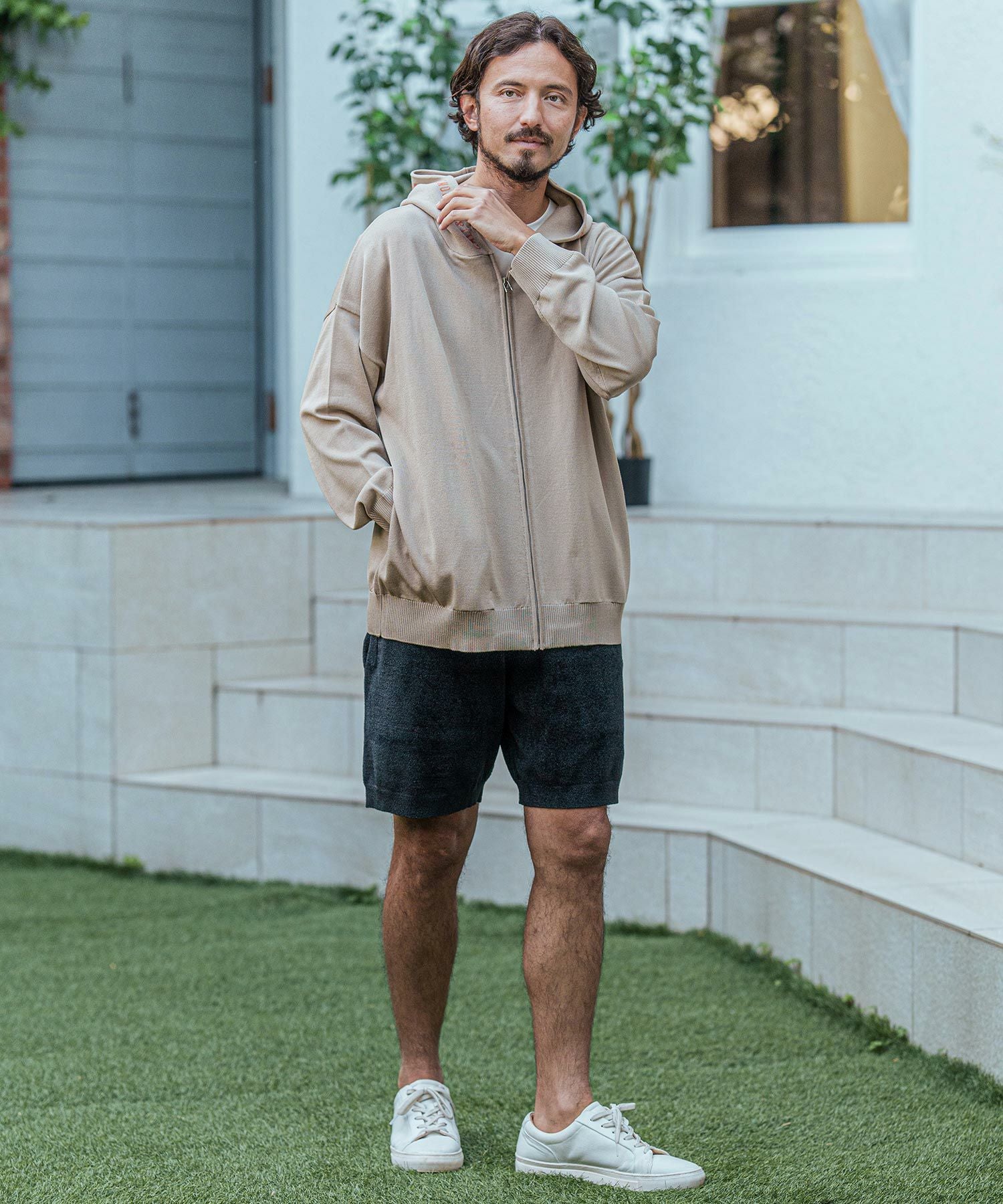 【新品タグ付き】någonstans Boiling Sun ショートパンツ 新品タグ付き】någonstans Boiling Sun ショートパンツ