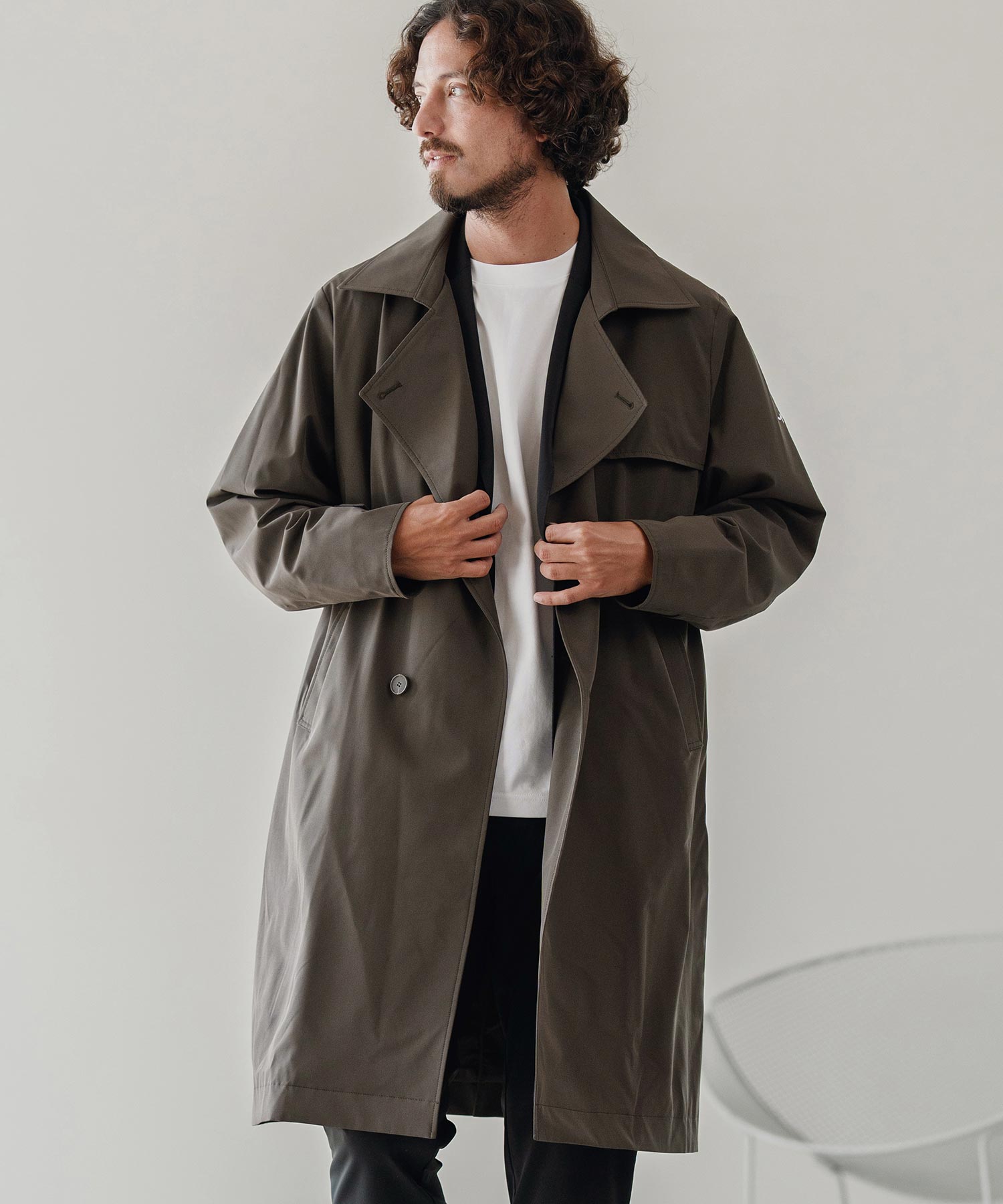 撥水トレンチコート