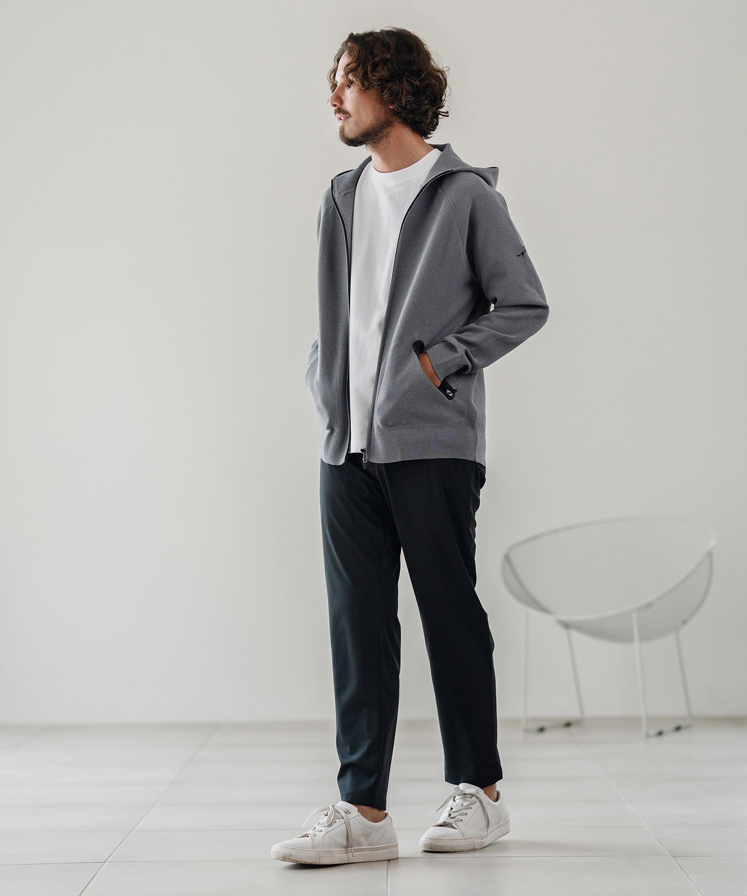 ニットパーカー(止水ZIPポケット付き)