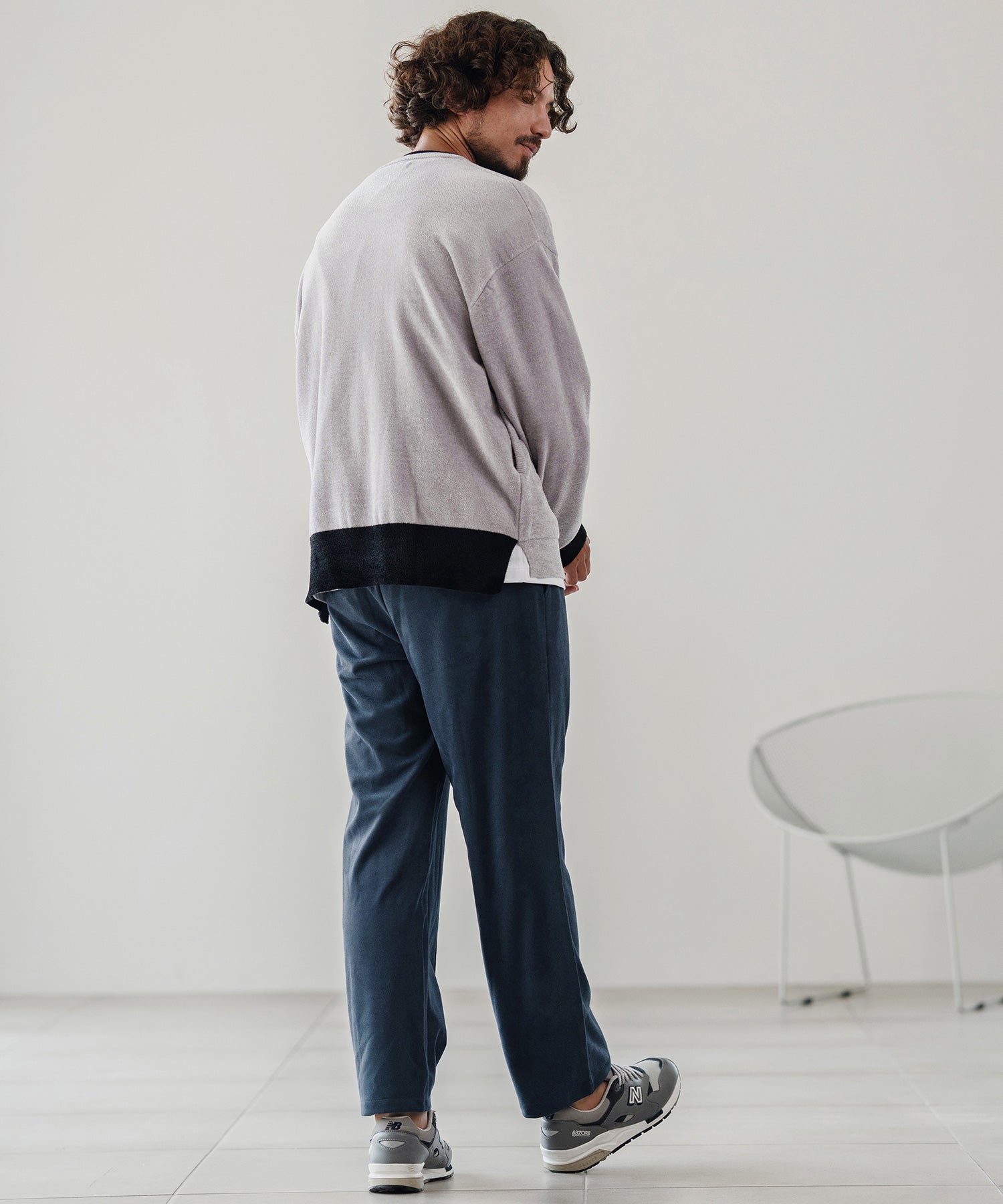 スエードライク/センタープリーツパンツ