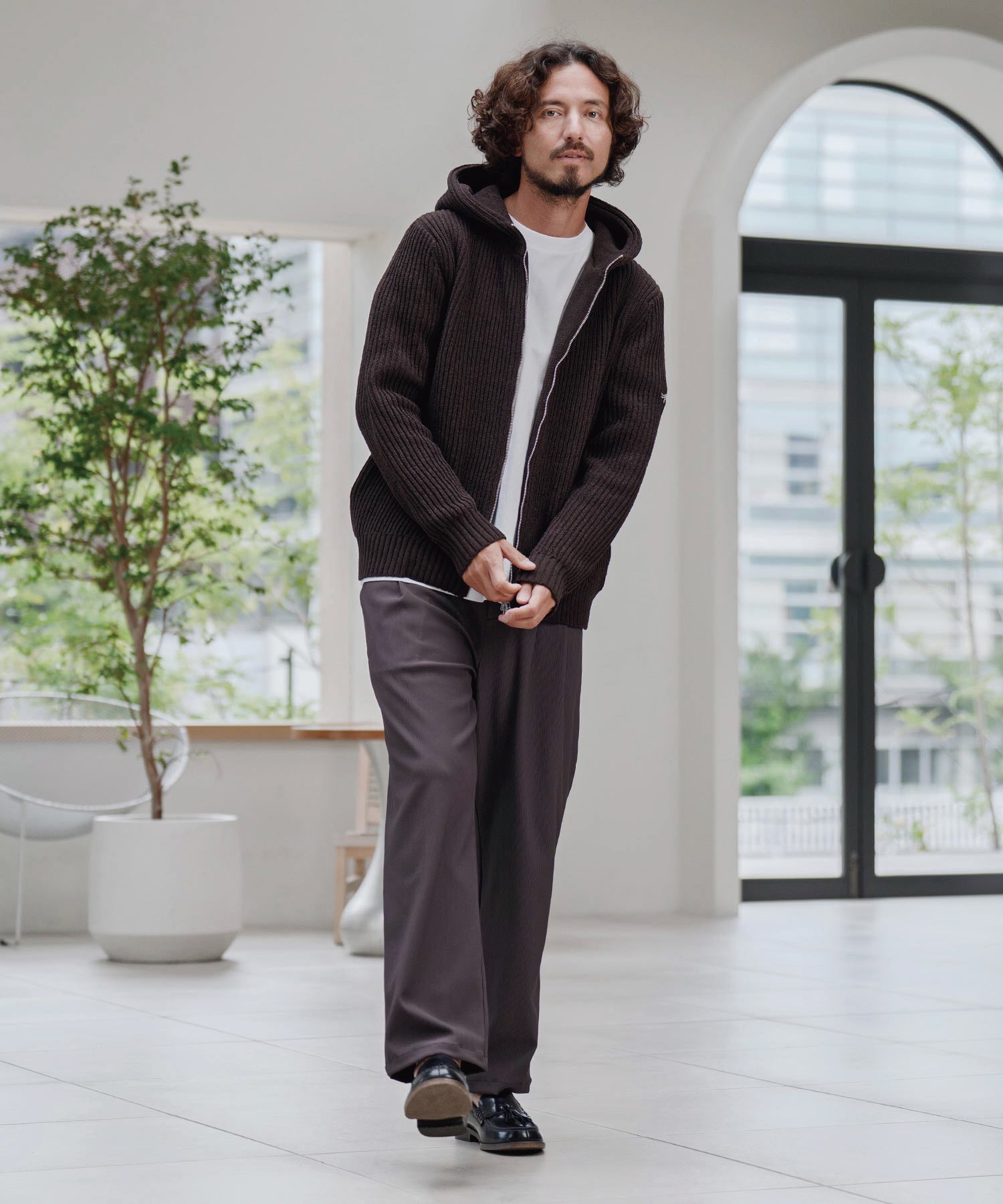 トビキリ/タックパンツ