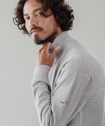 サイセンタク/シャギータートルニット