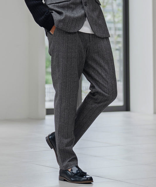 テーパードパンツ(ヘリンボーン)