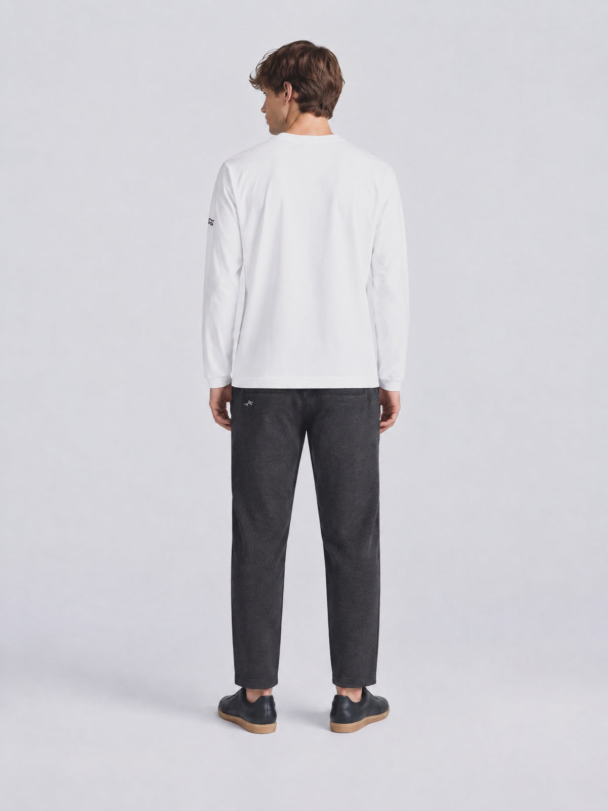無地長袖Tシャツ