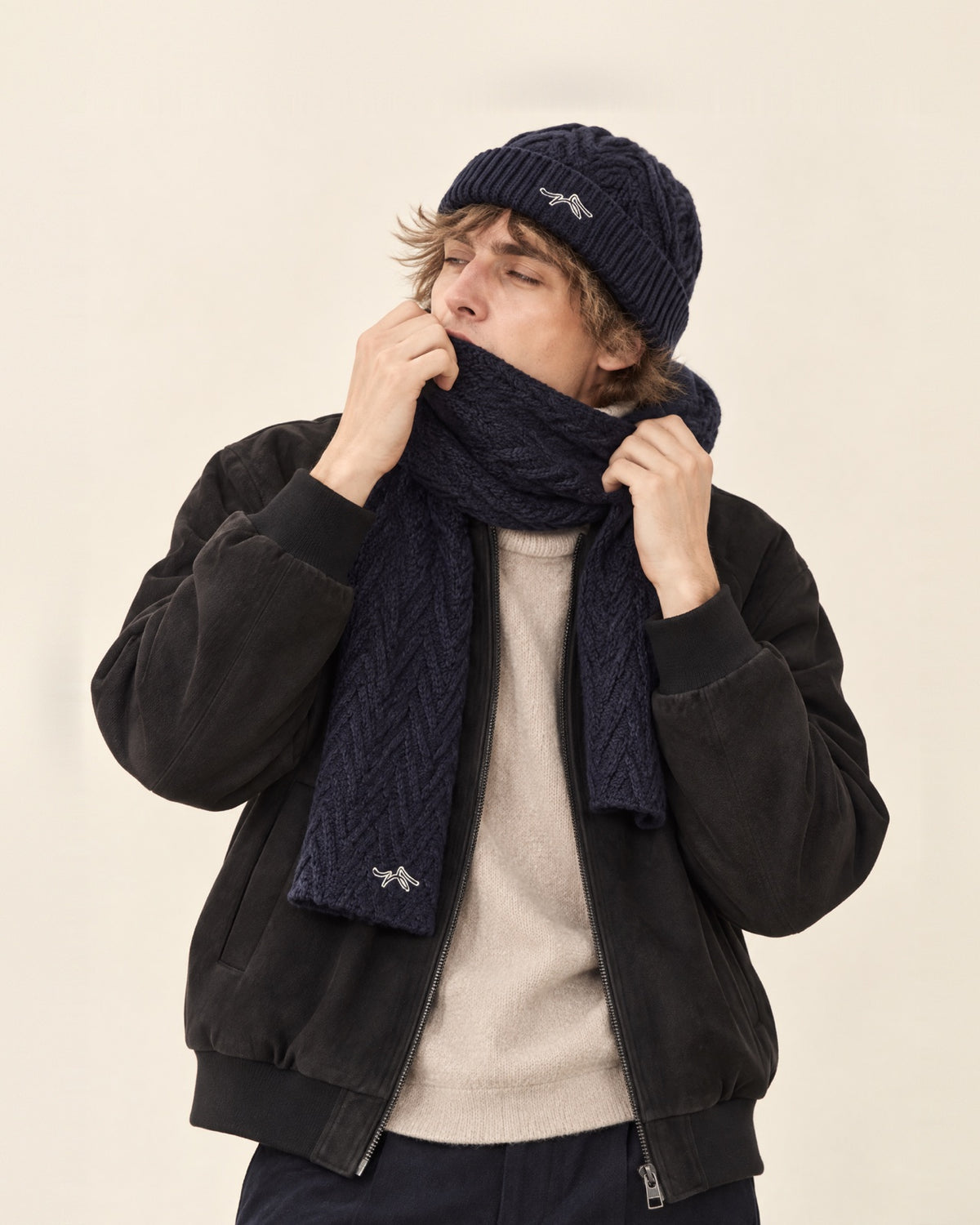 LOOK 05