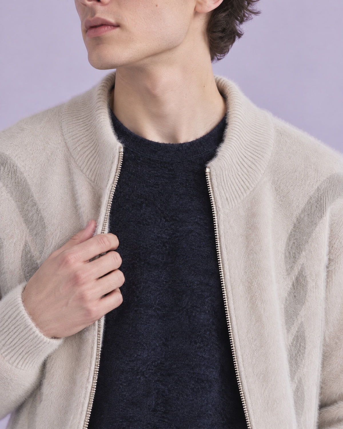 LOOK 02