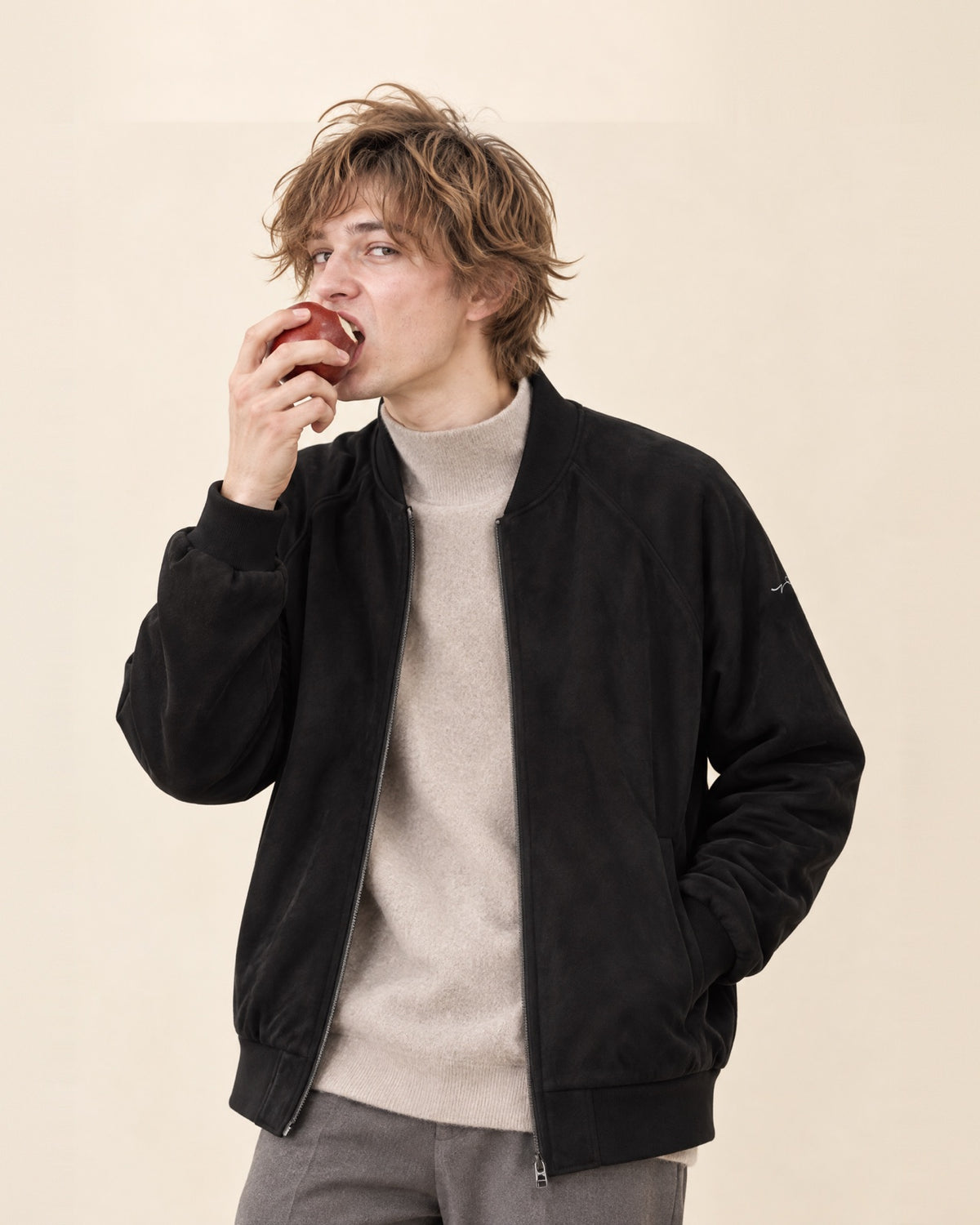 LOOK 03