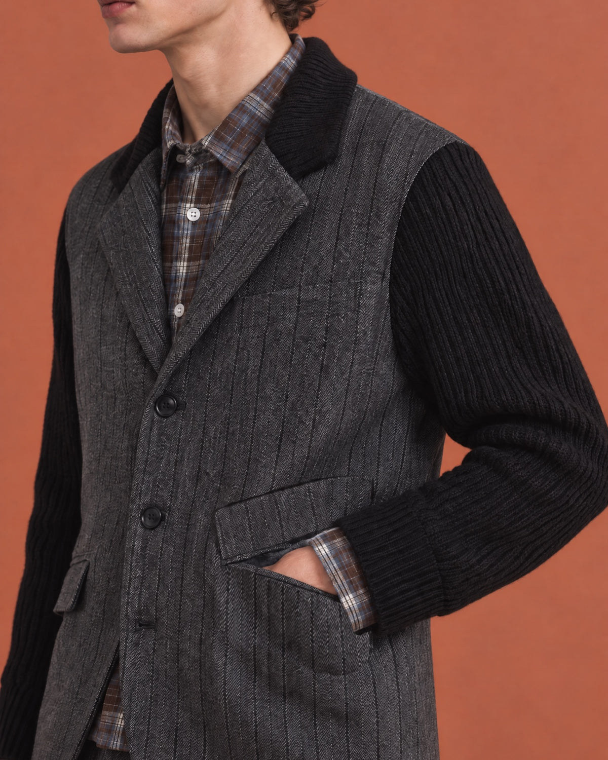 LOOK 06