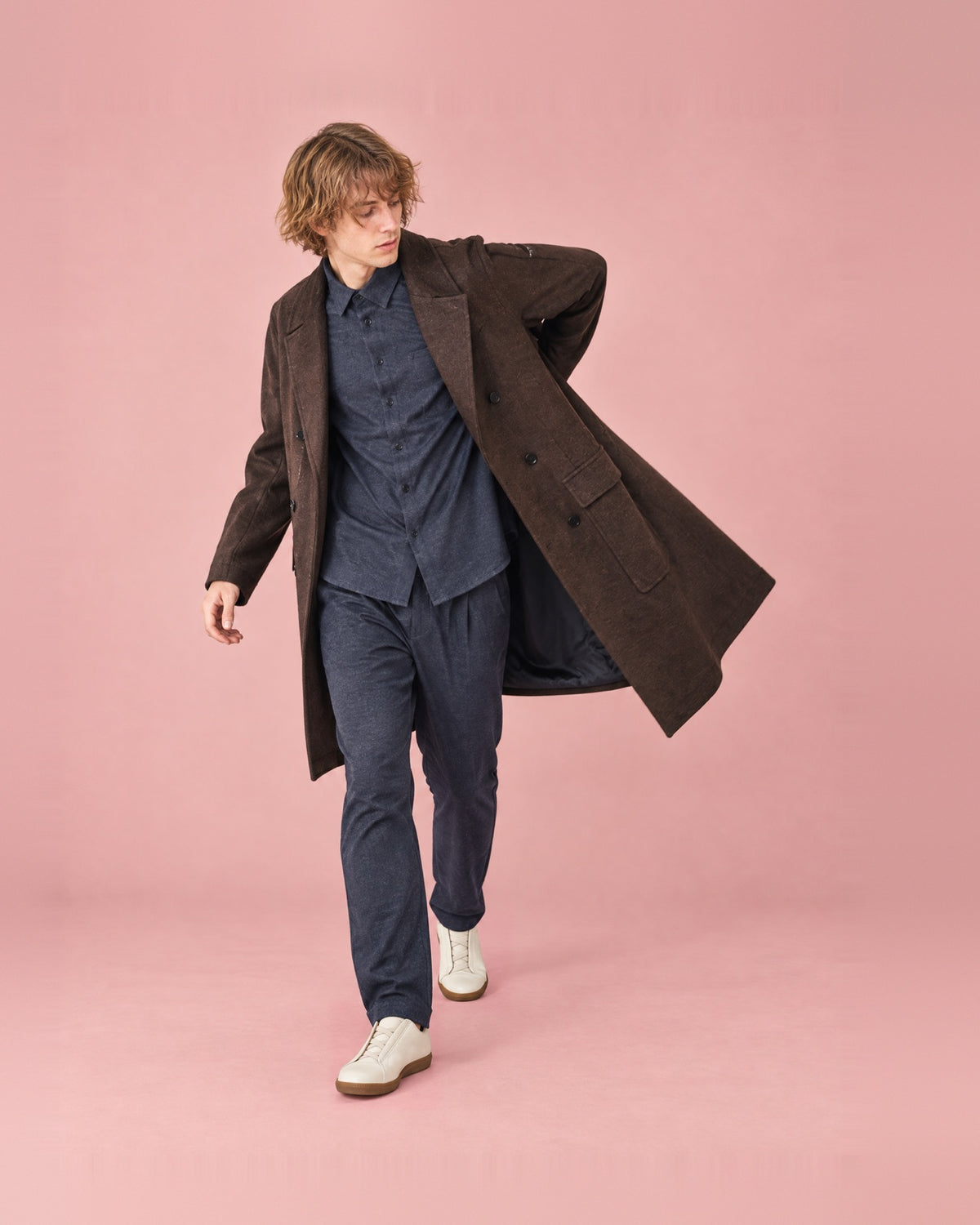 LOOK 05