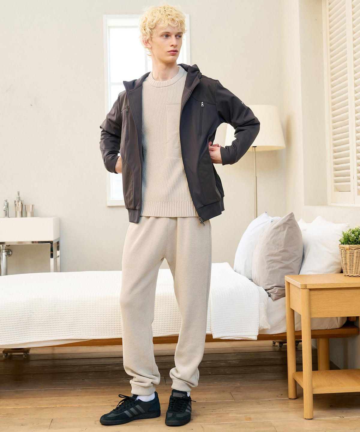 デザインロゴジャカードニットパンツ