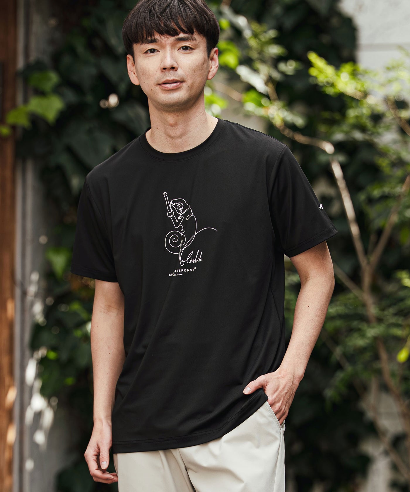 プリント半袖Tシャツ(アート/カメレオン)